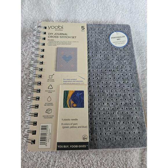 Brand New Diy Yoobi Evolve Journal 7"x9" Cross Stitch Set Heather Gray Felt - Picture 1 of 3